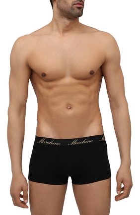 Мужские хлопковые боксеры MOSCHINO черного цвета по цене 5905 руб., арт. A4762/8101 | Фото 2 Мужские хлопковые боксеры MOSCHINO черного цвета, арт. A4762/8101 | Фото 2