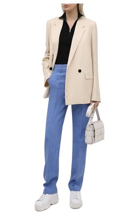 Женские кожаные кроссовки REDVALENTINO белого цвета по цене 39950 руб., арт. VQ0S0F55/STP | Фото 2 Женские кожаные кроссовки REDVALENTINO белого цвета, арт. VQ0S0F55/STP | Фото 2
