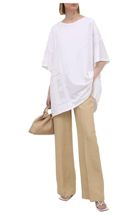 Женская хлопковая футболка YOHJI YAMAMOTO белого цвета по цене 41050 руб., арт. ND-T59-086 | Фото 2 Женская хлопковая футболка YOHJI YAMAMOTO белого цвета, арт. ND-T59-086 | Фото 2