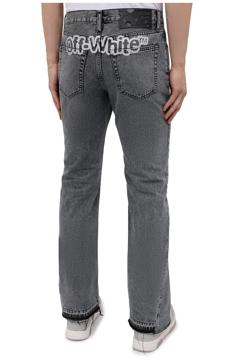 Мужские джинсы OFF-WHITE серого цвета, арт. 0MYA116S21DEN002 | Фото 4 (Силуэт М (брюки): Широкие; Кросс-КТ: Деним; Длина (брюки, джинсы): Стандартные; Стили: Гранж; Материал внешний: Хлопок, Деним)