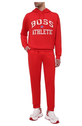 Мужские хлопковые джоггеры boss x russell athletic BOSS красного цвета по цене 14500 руб., арт. 50456903 | Фото 2 Мужские хлопковые джоггеры boss x russell athletic BOSS красного цвета, арт. 50456903 | Фото 2