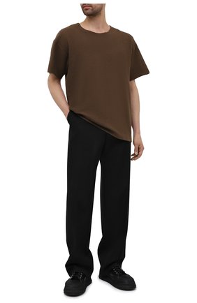 Мужская хлопковая футболка FEAR OF GOD коричневого цвета по цене 35900 руб., арт. FG50-027TER | Фото 2 Мужская хлопковая футболка FEAR OF GOD коричневого цвета, арт. FG50-027TER | Фото 2