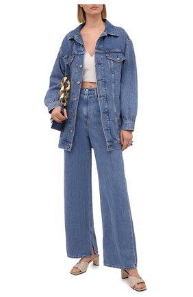 Женские джинсы ganni x levi's GANNI голубого цвета по цене 32550 руб., арт. F6090 | Фото 2 Женские джинсы ganni x levi's GANNI голубого цвета, арт. F6090 | Фото 2