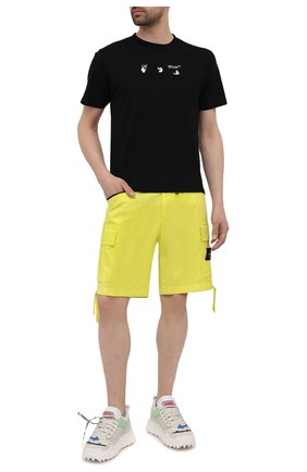 Мужские хлопковые шорты STONE ISLAND желтого цвета по цене 22300 руб., арт. 7415L0403 | Фото 2 Мужские хлопковые шорты STONE ISLAND желтого цвета, арт. 7415L0403 | Фото 2