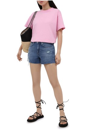 Женские джинсовые шорты FRAME DENIM синего цвета по цене 23400 руб., арт. LBGSHRA207 | Фото 2 Женские джинсовые шорты FRAME DENIM синего цвета, арт. LBGSHRA207 | Фото 2