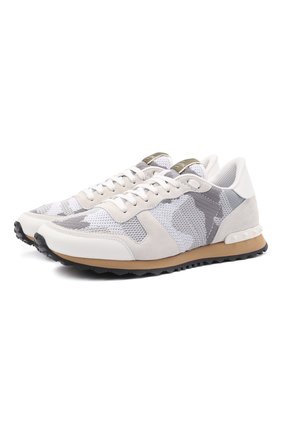 Мужские комбинированные кроссовки rockrunner VALENTINO белого цвета по цене 42650 руб., арт. WY2S0723/QRK | Фото 1 Мужские комбинированные кроссовки rockrunner VALENTINO белого цвета, арт. WY2S0723/QRK | Фото 1
