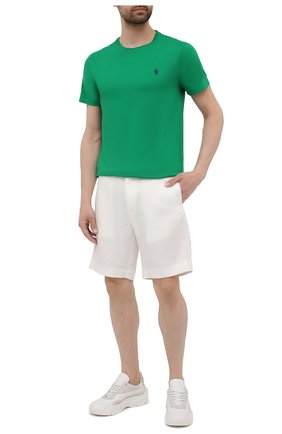 Мужская хлопковая футболка POLO RALPH LAUREN зеленого цвета по цене 6545 руб., арт. 710671438 | Фото 2 Мужская хлопковая футболка POLO RALPH LAUREN зеленого цвета, арт. 710671438 | Фото 2 (Длина (для топов): Стандартные; Принт: Без принта; Стили: Кэжуэл; Рукава: Короткие; Материал внешний: Хлопок)