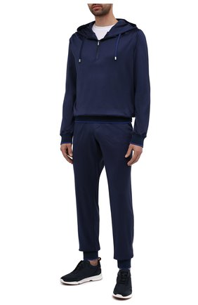 Мужские шелковые джоггеры ZILLI SPORT синего цвета по цене 236500 руб., арт. MBV-ZS740-J00SE/0001 | Фото 2 Мужские шелковые джоггеры ZILLI SPORT синего цвета, арт. MBV-ZS740-J00SE/0001 | Фото 2 (Материал внешний: Шелк; Стили: Спорт-шик; Силуэт М (брюки): Джоггеры; Длина (брюки, джинсы): Стандартные; Региональные ограничения белый список (Axapta Mercury): RU)