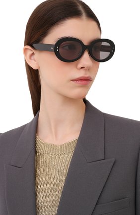 Женские солнцезащитные очки ISABEL MARANT черного цвета, арт. IM0003 807 | Фото 2 (Тип очков: С/з; Региональные ограничения белый список (Axapta Mercury): RU; Очки форма: Овальные; Оптика Гендер: оптика-женское)