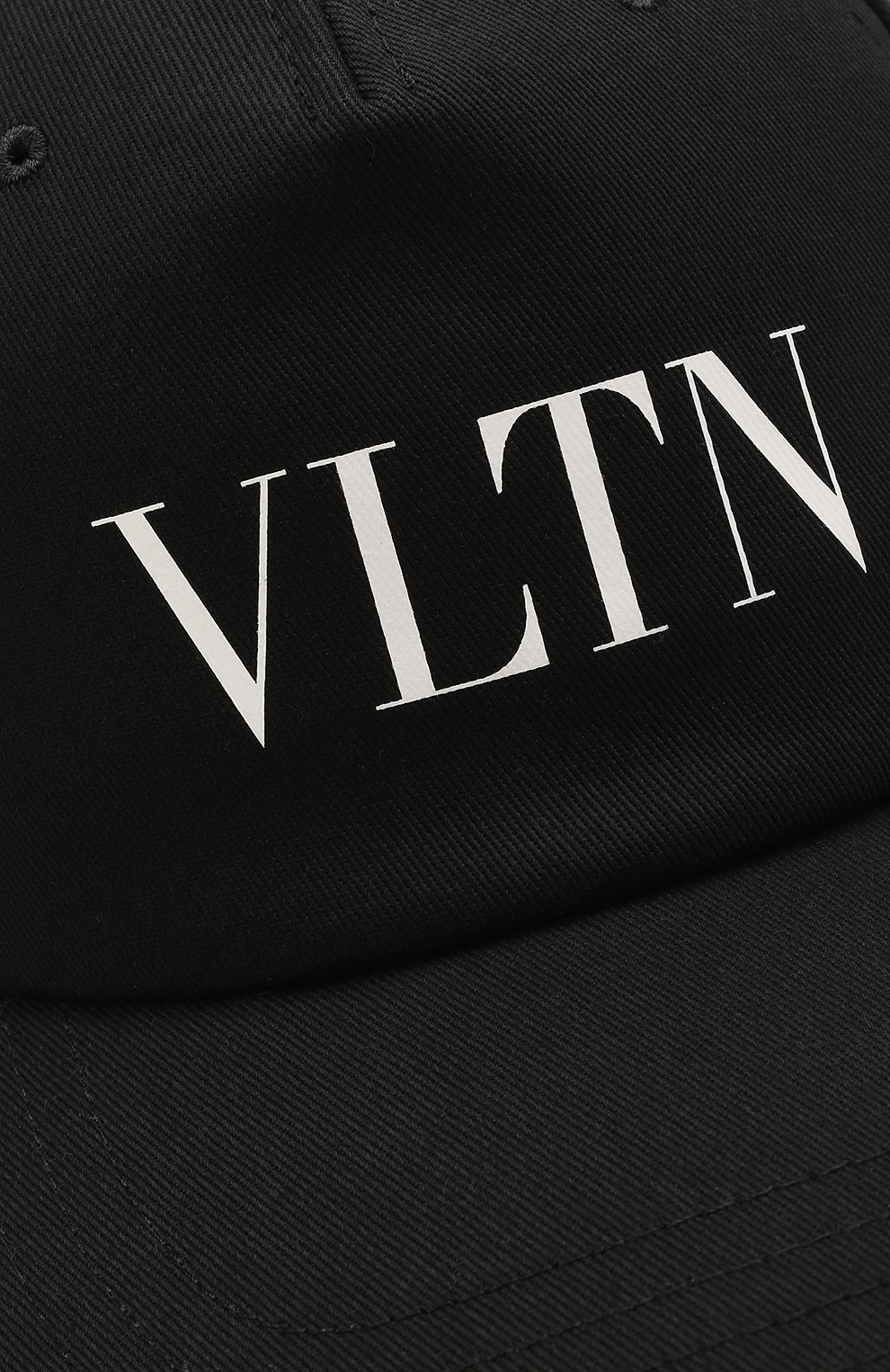 Мужской хлопковая бейсболка VALENTINO черного цвета по цене 29950 руб., арт. WY2HDA10/TNQ | Фото 3 Мужской хлопковая бейсболка VALENTINO черного цвета, арт. WY2HDA10/TNQ | Фото 3 (Материал: Текстиль, Хлопок)