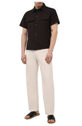 Мужские кожаные шлепанцы DOLCE & GABBANA черного цвета по цене 57150 руб., арт. A80225/A8M24 | Фото 2 Мужские кожаные шлепанцы DOLCE & GABBANA черного цвета, арт. A80225/A8M24 | Фото 2