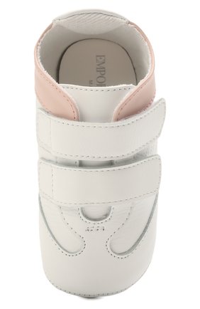 Детского кожаные пинетки EMPORIO ARMANI белого цвета по цене 10450 руб., арт. XLX002/X0N01 | Фото 4 Детского кожаные пинетки EMPORIO ARMANI белого цвета, арт. XLX002/X0N01 | Фото 4 (Материал внешний: Кожа; Материал внутренний: Натуральная кожа, Текстиль)