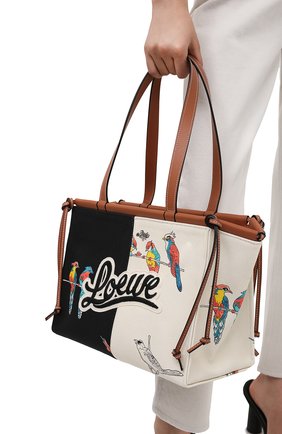 Женский сумка-тоут cushion small loewe x paula's ibiza LOEWE разноцветного цвета по цене 94100 руб., арт. A612A93X19 | Фото 2 Женский сумка-тоут cushion small loewe x paula's ibiza LOEWE разноцветного цвета, арт. A612A93X19 | Фото 2 (Материал: Текстиль; Размер: small; Сумки-технические: Сумки-шопперы)