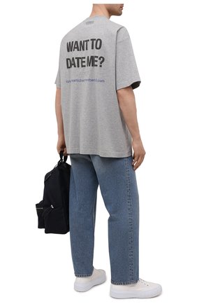 Мужская хлопковая футболка VETEMENTS серого цвета по цене 46650 руб., арт. UA52TR520G 1610/M | Фото 2 Мужская хлопковая футболка VETEMENTS серого цвета, арт. UA52TR520G 1610/M | Фото 2
