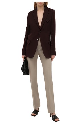 Женские хлопковые брюки BOTTEGA VENETA бежевого цвета по цене 68950 руб., арт. 657740/V0BT0 | Фото 2 Женские хлопковые брюки BOTTEGA VENETA бежевого цвета, арт. 657740/V0BT0 | Фото 2