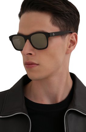 Мужские солнцезащитные очки MONCLER темно-коричневого цвета по цене 24760 руб., арт. ML 0192 56Q 53 С/З ОЧКИ | Фото 2 Мужские солнцезащитные очки MONCLER темно-коричневого цвета, арт. ML 0192 56Q 53 С/З ОЧКИ | Фото 2