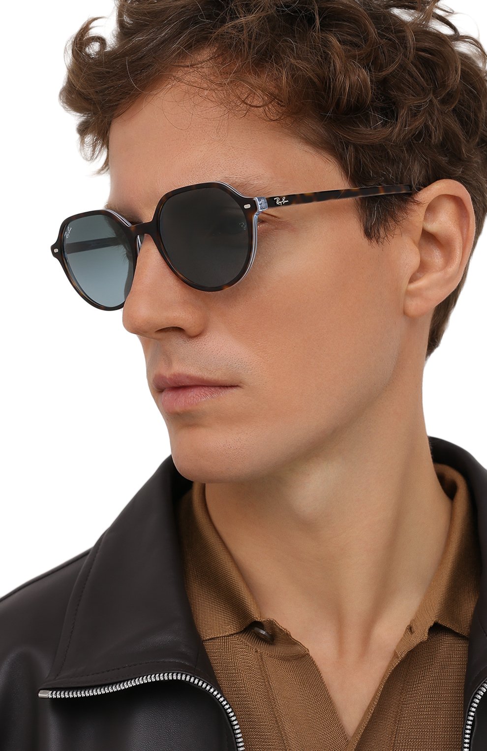 Женские солнцезащитные очки RAY-BAN коричневого цвета по цене 13700 руб., арт. 2195-13163M | Фото 3 Женские солнцезащитные очки RAY-BAN коричневого цвета, арт. 2195-13163M | Фото 3 (Тип очков: С/з; Очки форма: Круглые; Оптика Гендер: оптика-унисекс)