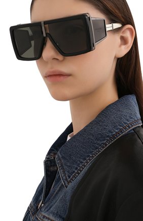 Женские солнцезащитные очки BALMAIN черного цвета по цене 92150 руб., арт. BPS-107B | Фото 2 Женские солнцезащитные очки BALMAIN черного цвета, арт. BPS-107B | Фото 2 (Тип очков: С/з; Очки форма: Маска, Прямоугольные; Оптика Гендер: оптика-унисекс)