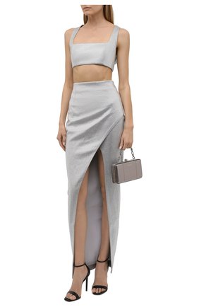 Женский топ из вискозы BALMAIN серебряного цвета по цене 192500 руб., арт. VF0AA045/A095 | Фото 2 Женский топ из вискозы BALMAIN серебряного цвета, арт. VF0AA045/A095 | Фото 2 (Материал подклада: Вискоза; Стили: Романтичный; Длина (для топов): Укороченные; Кросс-КТ: без рукавов)
