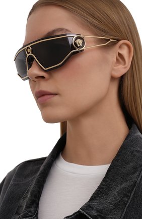 Женские очки Versace, купить по цене от 16 700 руб. в интернет-магазине ЦУМ