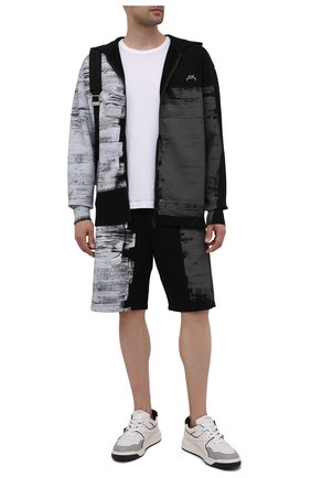 Мужской хлопковая толстовка A-COLD-WALL* черно-белого цвета по цене 46500 руб., арт. ACWMW035 | Фото 2 Мужской хлопковая толстовка A-COLD-WALL* черно-белого цвета, арт. ACWMW035 | Фото 2 (Длина (для топов): Удлиненные; Рукава: Длинные; Материал внешний: Хлопок; Мужское Кросс-КТ: Толстовка-одежда; Стили: Гранж)