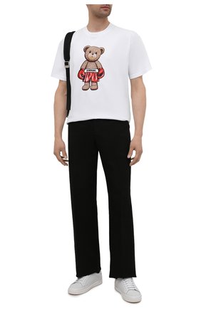 Мужская хлопковая футболка DOMREBEL белого цвета по цене 10650 руб., арт. STANDING/T-SHIRT | Фото 2 Мужская хлопковая футболка DOMREBEL белого цвета, арт. STANDING/T-SHIRT | Фото 2