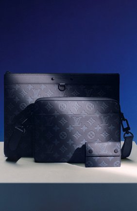 Мужская кожаная сумка duo LOUIS VUITTON темно-синего цвета по цене 167000 руб., арт. M45730 | Фото 2 Мужская кожаная сумка duo LOUIS VUITTON темно-синего цвета, арт. M45730 | Фото 2