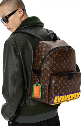 Мужской рюкзак discovery LOUIS VUITTON коричневого цвета по цене 198000 руб., арт. M57965 | Фото 2 Мужской рюкзак discovery LOUIS VUITTON коричневого цвета, арт. M57965 | Фото 2