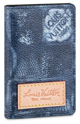 Мужской футляр для кредитных карт LOUIS VUITTON синего цвета по цене 32500 руб., арт. N60465 | Фото 1 Мужской футляр для кредитных карт LOUIS VUITTON синего цвета, арт. N60465 | Фото 1
