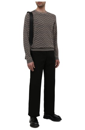 Мужской шерстяной джемпер GIORGIO ARMANI светло-коричневого цвета по цене 74950 руб., арт. 6KSMC1/SMC1Z | Фото 2 Мужской шерстяной джемпер GIORGIO ARMANI светло-коричневого цвета, арт. 6KSMC1/SMC1Z | Фото 2 (Материал внешний: Шерсть; Рукава: Длинные; Длина (для топов): Стандартные; Мужское Кросс-КТ: Джемперы; Вырез: Круглый; Стили: Кэжуэл)