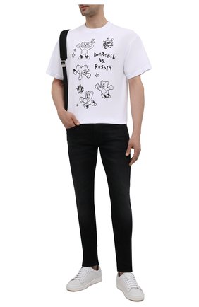 Мужские джинсы 7 FOR ALL MANKIND черного цвета по цене 26700 руб., арт. JSD4A490T0 | Фото 2 Мужские джинсы 7 FOR ALL MANKIND черного цвета, арт. JSD4A490T0 | Фото 2 (Длина (брюки, джинсы): Стандартные; Материал внешний: Хлопок, Деним; Силуэт М (брюки): Узкие; Стили: Кэжуэл; Кросс-КТ: Деним)