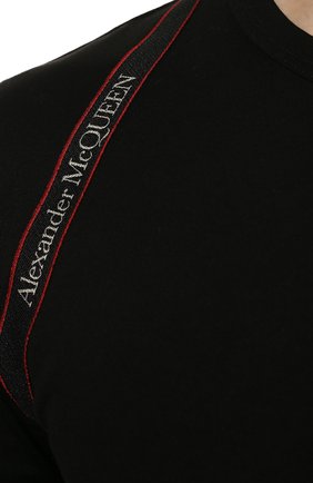 Мужская хлопковая футболка ALEXANDER MCQUEEN черного цвета, арт. 659607/QRX03 | Фото 5 (Принт: Без принта; Рукава: Короткие; Длина (для топов): Стандартные; Материал внешний: Хлопок; Стили: Кэжуэл)
