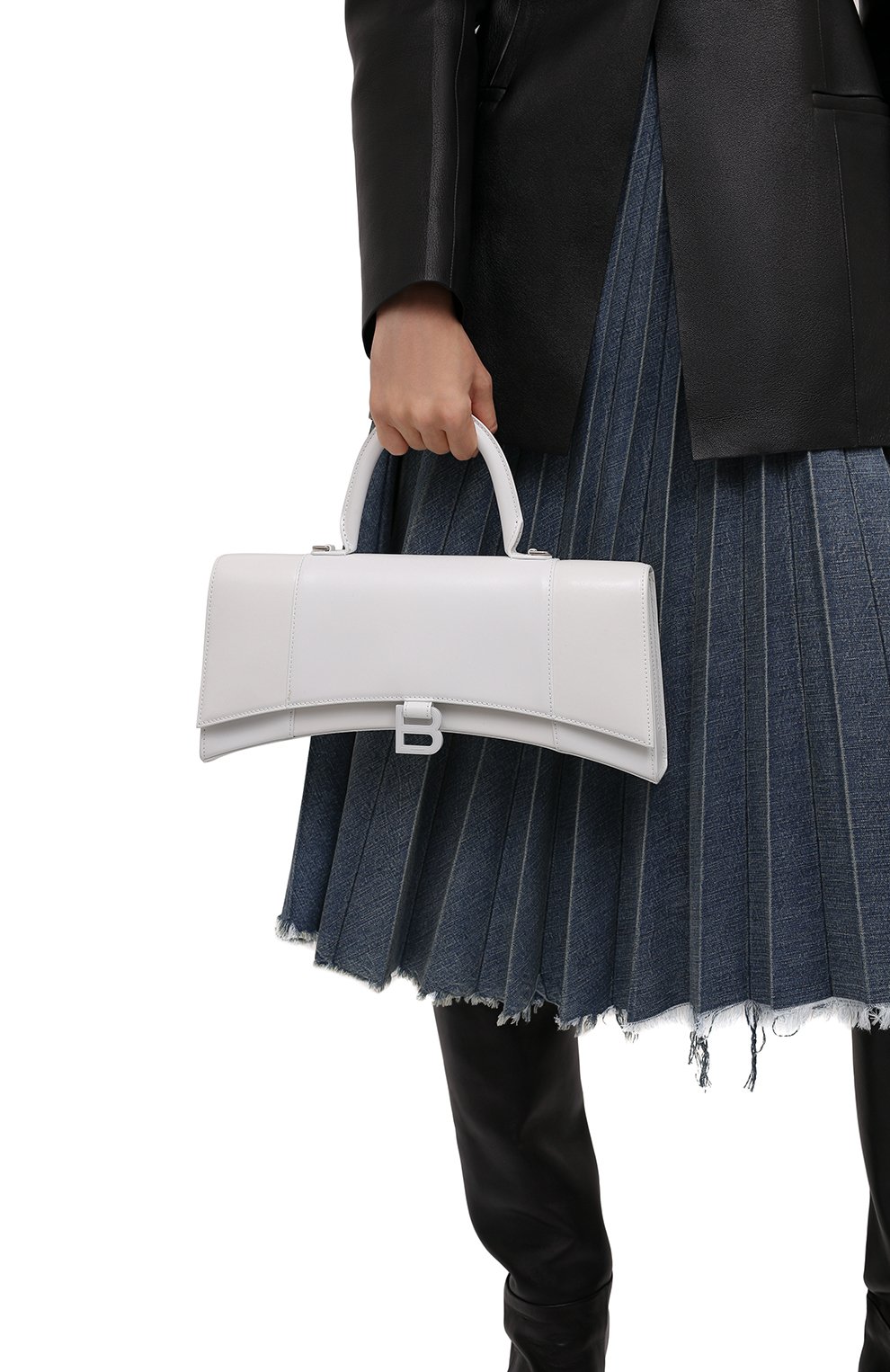 Женская сумка hourglass BALENCIAGA белого цвета по цене 155500 руб., арт. 654946/1QJ4I | Фото 2 Женская сумка hourglass BALENCIAGA белого цвета, арт. 654946/1QJ4I | Фото 2 (Сумки-технические: Сумки через плечо, Сумки top-handle; Размер: medium; Материал: Натуральная кожа; Ремень/цепочка: На ремешке)