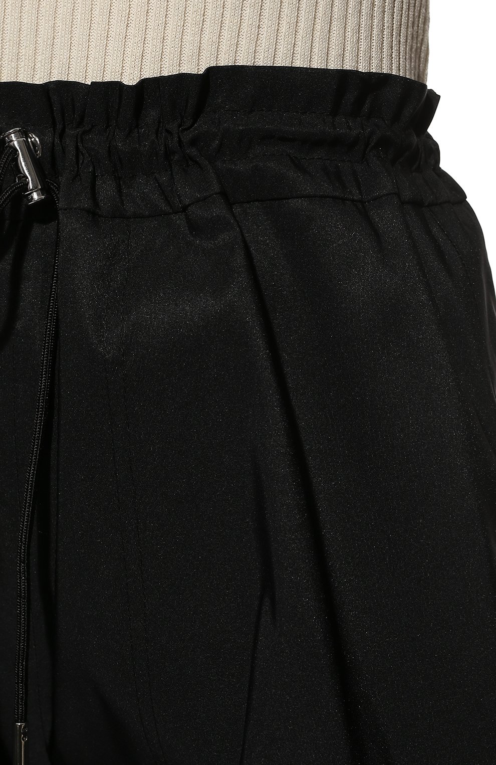 Женские шорты ALEXANDER MCQUEEN черного цвета, арт. 661560/QEACM | Фото 5 (Женское Кросс-КТ: Шорты-одежда; Длина Ж (юбки, платья, шорты): Мини; Материал внешний: Синтетический материал; Стили: Спорт-шик)