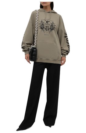 Женский хлопковое худи VETEMENTS хаки цвета по цене 84250 руб., арт. UA52TR900G 1606/W | Фото 2 Женский хлопковое худи VETEMENTS хаки цвета, арт. UA52TR900G 1606/W | Фото 2