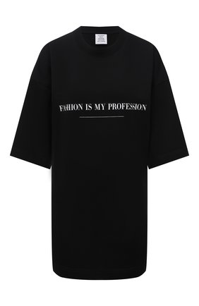 Женская хлопковая футболка VETEMENTS черного цвета по цене 34950 руб., арт. UA52TR260B 1610/W | Фото 1 Женская хлопковая футболка VETEMENTS черного цвета, арт. UA52TR260B 1610/W | Фото 1