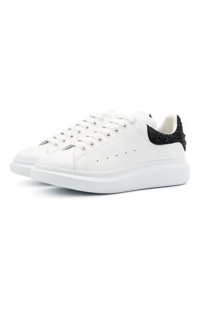 Мужские кожаные кеды ALEXANDER MCQUEEN белого цвета по цене 78950 руб., арт. 662654/WIA4U | Фото 1 Мужские кожаные кеды ALEXANDER MCQUEEN белого цвета, арт. 662654/WIA4U | Фото 1 (Подошва: Массивная; Материал внутренний: Натуральная кожа; Материал внешний: Кожа; Материал утеплителя: Без утеплителя; Длина стельки: 28,2, 26,7, 30,8, 26,5, 27,3, 29,4, 30, 26, 28,3, 28, 26,6, 28,0, 28,7, 29,0, 26,0, 27,0, 27,6, 29,3, 29,6, 30,0, 30,7; Стили: Классический)