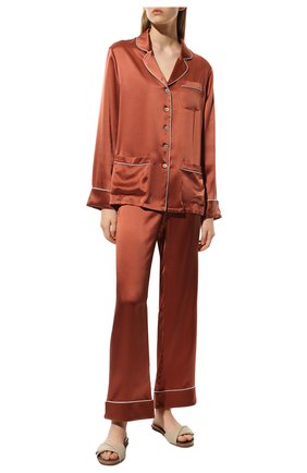 Женская шелковая пижама OLIVIA VON HALLE оранжевого цвета, арт. SS2112 | Фото 2 (Длина (для топов): Стандартные; Длина (брюки, джинсы): Стандартные; Материал внешний: Шелк; Длина Ж (юбки, платья, шорты): Мини; Рукава: Длинные)