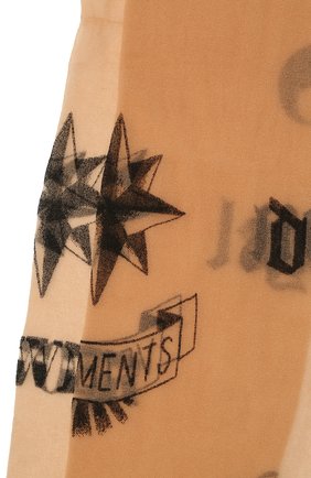 Женские колготки VETEMENTS бежевого цвета по цене 17450 руб., арт. WA52H0300N 2905/NUDE | Фото 2 Женские колготки VETEMENTS бежевого цвета, арт. WA52H0300N 2905/NUDE | Фото 2