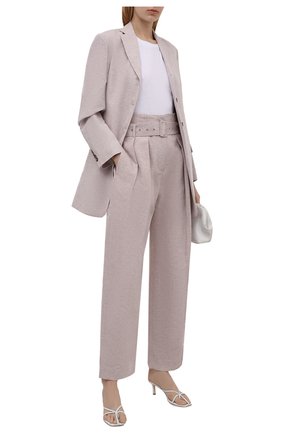 Женские брюки из хлопка и льна LOW CLASSIC розового цвета по цене 29950 руб., арт. L0W21SS_TR09VI | Фото 2 Женские брюки из хлопка и льна LOW CLASSIC розового цвета, арт. L0W21SS_TR09VI | Фото 2 (Материал внешний: Лен, Хлопок; Длина (брюки, джинсы): Стандартные; Силуэт Ж (брюки и джинсы): Прямые; Женское Кросс-КТ: Брюки-одежда; Стили: Кэжуэл)