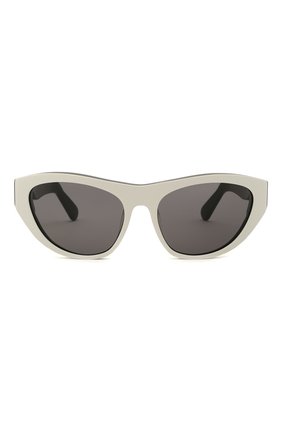 Женские солнцезащитные очки GCDS черно-белого цвета, арт. GD0010 21A | Фото 4 (Кросс-КТ: С/з-унисекс; Региональные ограничения белый список (Axapta Mercury): RU; Тип очков: С/з; Очки форма: Cat-eye; Оптика Гендер: оптика-унисекс)