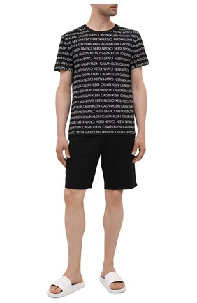 Мужская хлопковая футболка CALVIN KLEIN черного цвета по цене 5460 руб., арт. KM0KM00598 | Фото 2 Мужская хлопковая футболка CALVIN KLEIN черного цвета, арт. KM0KM00598 | Фото 2