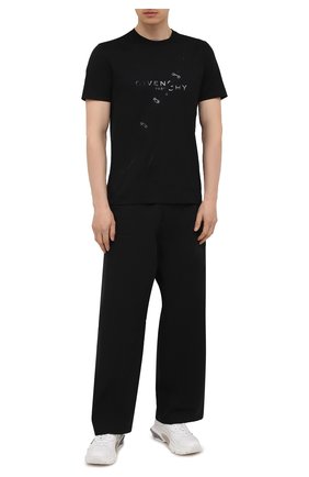 Мужская хлопковая футболка GIVENCHY черного цвета по цене 39950 руб., арт. BM713Y3Y6B | Фото 2 Мужская хлопковая футболка GIVENCHY черного цвета, арт. BM713Y3Y6B | Фото 2