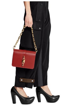 Женская сумка rendez-vous LOUIS VUITTON красного цвета по цене 277000 руб., арт. M57744 | Фото 2 Женская сумка rendez-vous LOUIS VUITTON красного цвета, арт. M57744 | Фото 2
