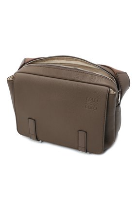 Мужская кожаная сумка xs military LOEWE светло-коричневого цвета по цене 120000 руб., арт. 317.12AA72 | Фото 4 Мужская кожаная сумка xs military LOEWE светло-коричневого цвета, арт. 317.12AA72 | Фото 4
