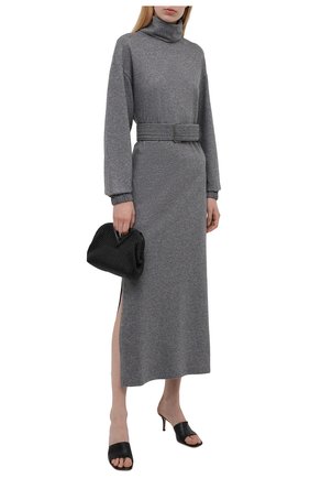 Женское кашемировое платье BRUNELLO CUCINELLI серого цвета по цене 344500 руб., арт. ML896A4843 | Фото 2 Женское кашемировое платье BRUNELLO CUCINELLI серого цвета, арт. ML896A4843 | Фото 2 (Материал внешний: Шерсть, Кашемир; Случай: Повседневный; Женское Кросс-КТ: Платье-одежда; Длина Ж (юбки, платья, шорты): Миди; Рукава: Длинные; Стили: Кэжуэл; Кросс-КТ: Трикотаж)