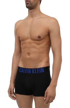 Мужские комплект из двух боксеров CALVIN KLEIN черного цвета по цене 4995 руб., арт. NB2602A | Фото 2 Мужские комплект из двух боксеров CALVIN KLEIN черного цвета, арт. NB2602A | Фото 2 (Материал внешний: Хлопок; Мужское Кросс-КТ: Трусы; Кросс-КТ: бельё)