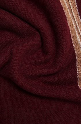 Мужской кашемировый шарф BRUNELLO CUCINELLI бордового цвета по цене 94500 руб., арт. MSC657AG | Фото 2 Мужской кашемировый шарф BRUNELLO CUCINELLI бордового цвета, арт. MSC657AG | Фото 2 (Материал: Шерсть, Кашемир, Текстиль; Кросс-КТ: кашемир)