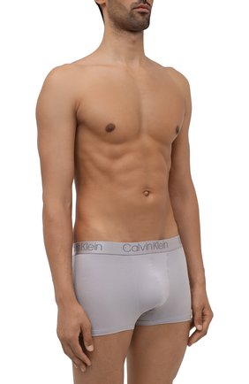Мужские боксеры CALVIN KLEIN серого цвета по цене 3270 руб., арт. NB1556A | Фото 2 Мужские боксеры CALVIN KLEIN серого цвета, арт. NB1556A | Фото 2 (Материал внешний: Синтетический материал, Хлопок; Кросс-КТ: бельё; Мужское Кросс-КТ: Трусы)