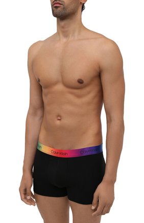 Мужские хлопковые боксеры CALVIN KLEIN черного цвета по цене 3720 руб., арт. NB2770A | Фото 2 Мужские хлопковые боксеры CALVIN KLEIN черного цвета, арт. NB2770A | Фото 2 (Материал внешний: Хлопок; Мужское Кросс-КТ: Трусы; Кросс-КТ: бельё)